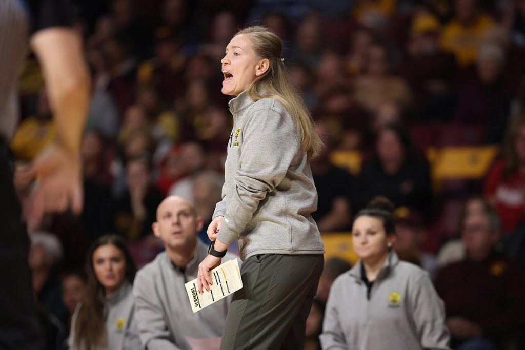 Williams Steers the Valkyries to a Finals Opening Victory Fans cheering at a professional basketball game